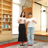 左から、ななさん（明海大学 ホスピタリティ・ツーリズム学部 観光専攻 4年生）とみくさん（明海大学 ホスピタリティ・ツーリズム学部 観光専攻 3年生）