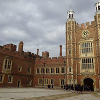 イギリスの名門イートン校で2週間の語学研修