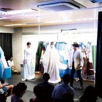 立正祭で行われる劇のようす
