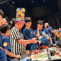 LEGO部は全国大会に優勝し、世界大会に出場。