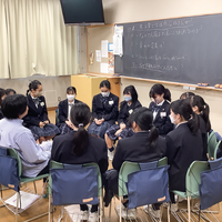 「哲学対話」で課題発見力や傾聴力、思考力、表現力を養う