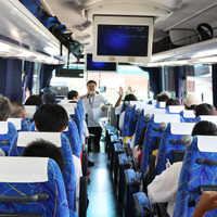 J-POWER「てるさん」が挨拶。「今朝お家で使った電気も、J-POWERがつくった電気かもしれません」