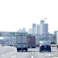 高速道路 イメージ