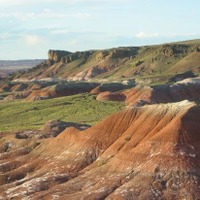 ペンキで塗ったような極彩色の砂漠……ペインテッド・デザート / アメリカ