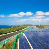 宮古島：沖縄電力メガソーラー実験施設