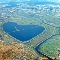 栃木県・渡良瀬川下流に作られた渡良瀬遊水地もハート形に見える