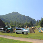 苗場スキー場、夏のゲレンデをオートキャンプ場としてオープン 画像
