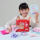 毛糸で縫える安心安全設計、子ども用ミシン発売 画像