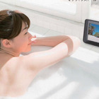 お風呂でも使える、防水タフ仕様の7型Androidタブレット 画像