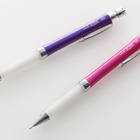 三菱鉛筆、ユニアルファゲルスリムタイプの新色「グロッシーカラー」発表 画像