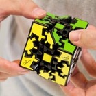 タカラトミーアーツ、ギア内蔵型キューブパズル「3Dギアキューブ」 画像
