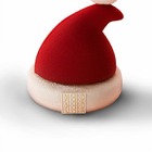 FAUCHON、サンタクロースの帽子に見立てたクリスマスケーキ 画像